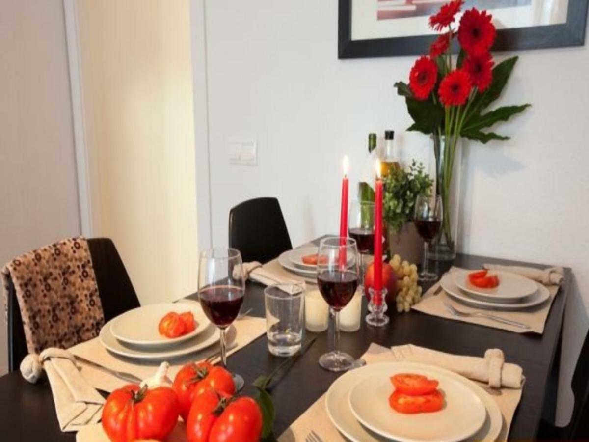 Sagrada Familia BCN Apartment Barcelona Bagian luar foto